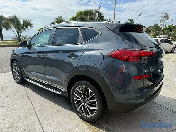 jeepetas y camionetas - HYUNDAI TUCSON SEL 2021 5