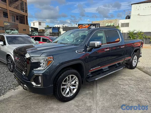 jeepetas y camionetas - GMC Sierra SLT 2020 1