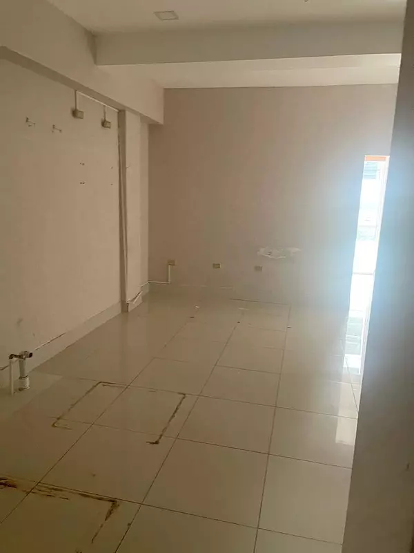 oficinas y locales comerciales - Local en bella vista 2