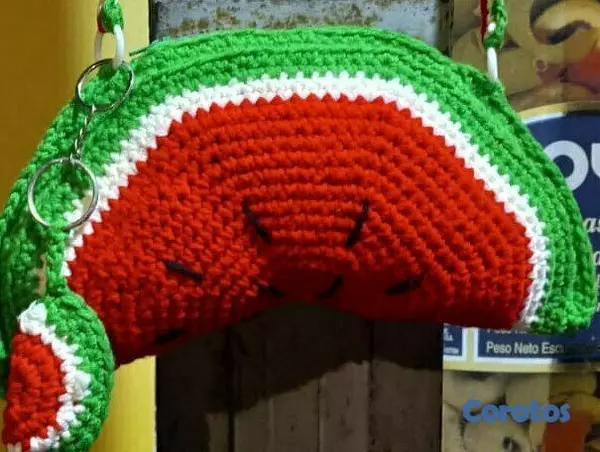 carteras y maletas - TEJIDA A MANO, EN FORMA DE SANDIA IDEAL PARA REGALAR 2