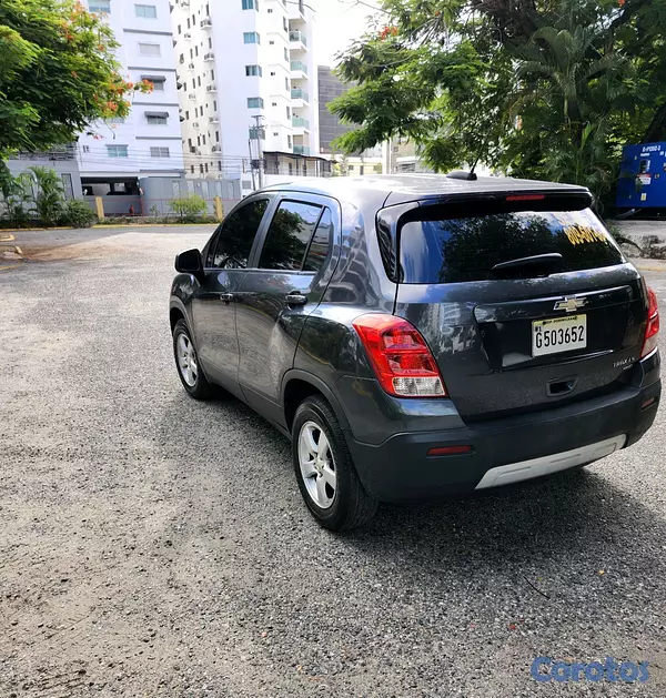 jeepetas y camionetas - Hermosa Chevrolet Trax LS 7