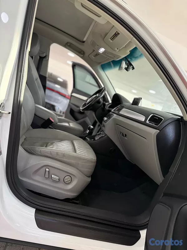 jeepetas y camionetas -  Audi  Q3 2016 9