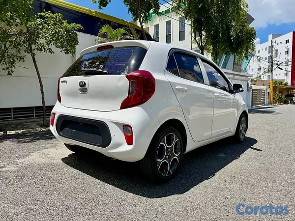 carros - Kia Morning 2020 5