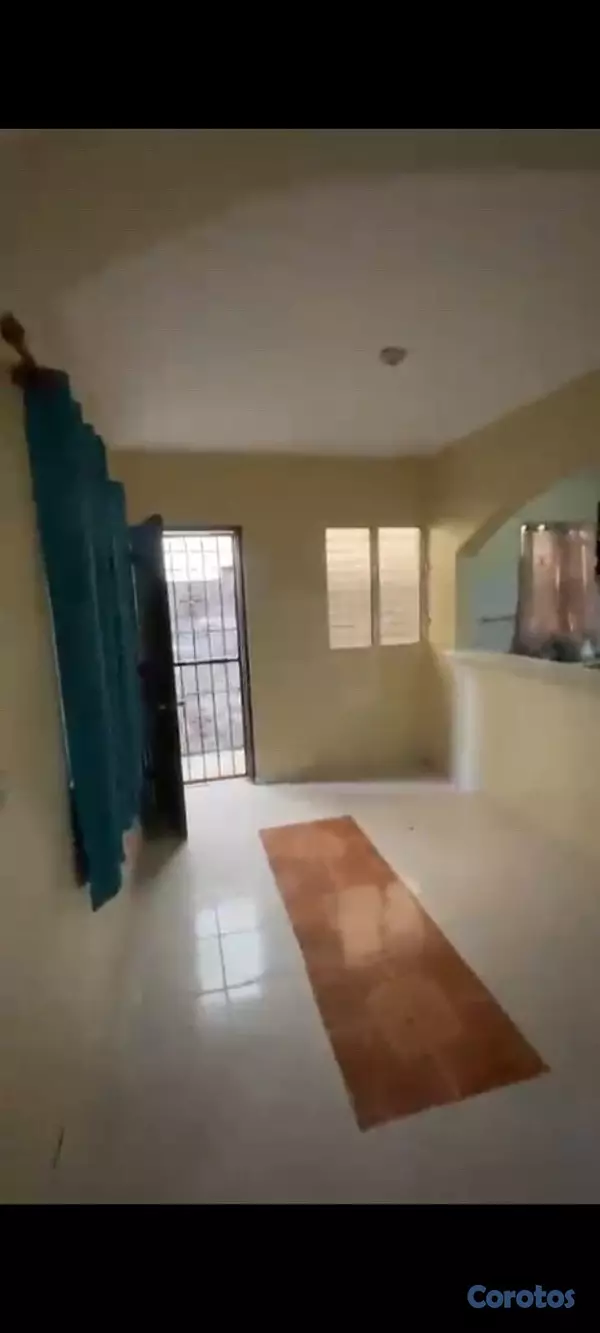casas - Casa en Venta en San Cristóbal – Excelente Ubicación y Lista para Mudarse 9