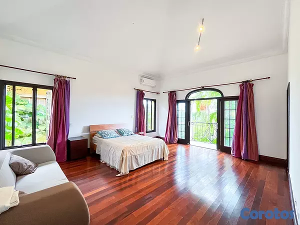 casas - Alquiler de Casa en Los Cacicazgos  2
