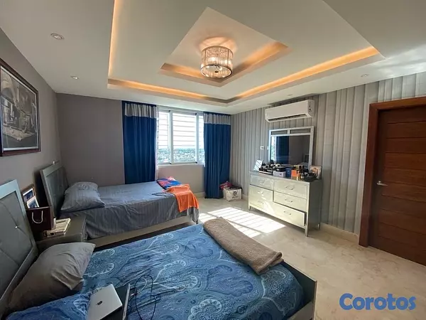 apartamentos - venta de penthouse en Merlot 3 Alma Rosa 1 de 336mts con jacuzzi Santo Domingo  2