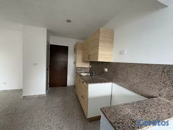 oficinas y locales comerciales -  Alquilo Local Comercial Arroyo Hondo  8