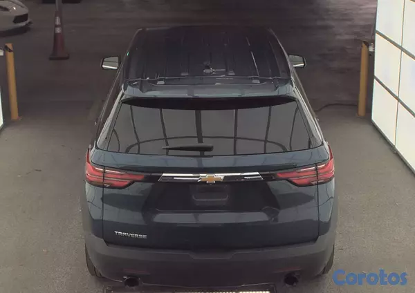 jeepetas y camionetas - Chevrolet Traverse LS 2022 7