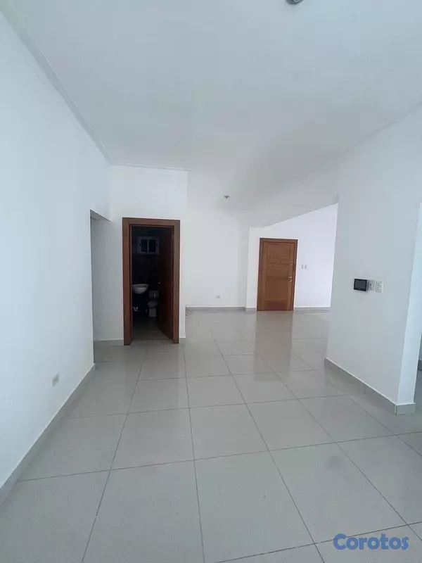 apartamentos - Amplio Apartamento en Alquiler – Mirador Sur.
 7