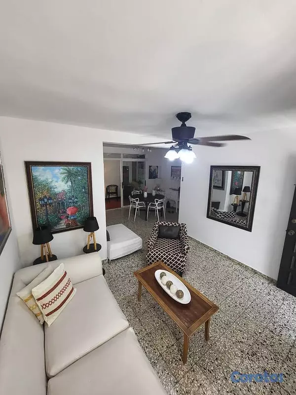 casas - Casa de 3 habitaciones en venta en Av. Independenc 15