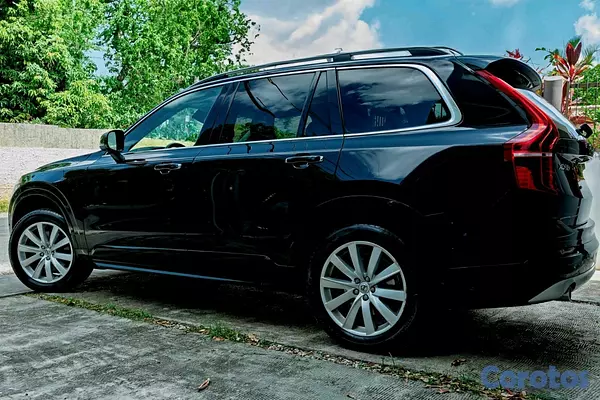 jeepetas y camionetas - volvo XC90 2018 t5 2