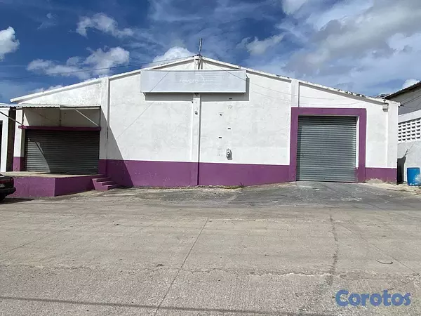 otros inmuebles - Almacén con Oficinas en Alquiler – 500 m² | Avenid 4