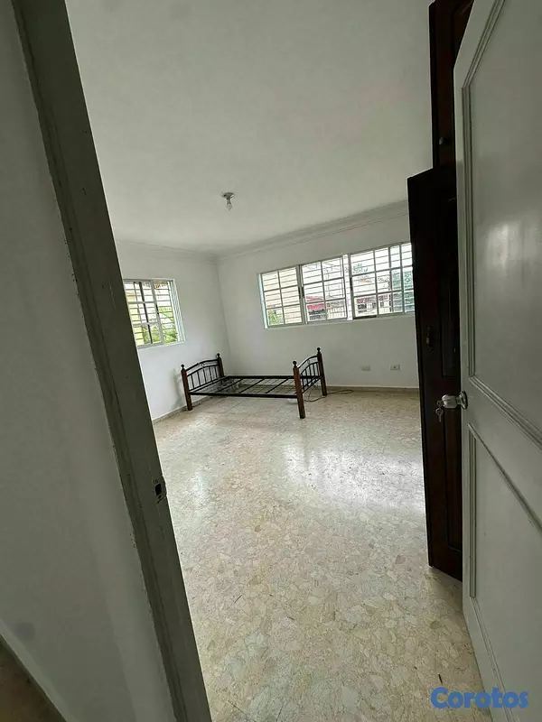 casas - Casa ideal para negocio excelente ubicación en los prados. sin Intermediarios  5