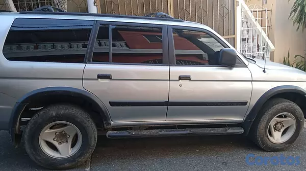 jeepetas y camionetas - Mitsubishi Montero 3