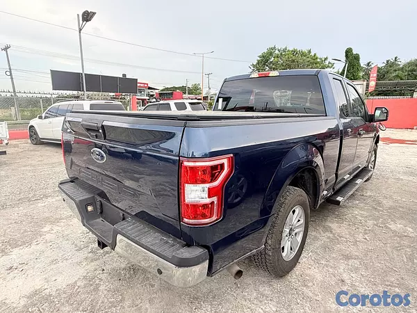 jeepetas y camionetas - Ford F-150 2020 XLT  3