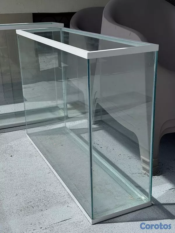 animales y mascotas - PECERA 35 GALONES CON MESA 5