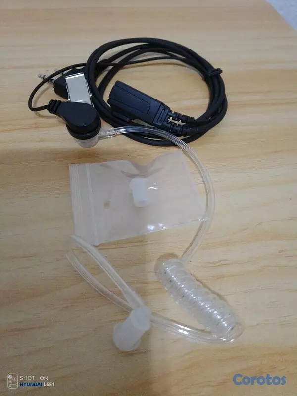 camaras y audio - Audifono manos libres con guía de silicón para radio de comunicación  2