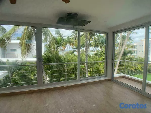 casas vacacionales y villas - Se vende villa a pocos de la playa nueva Romana 9