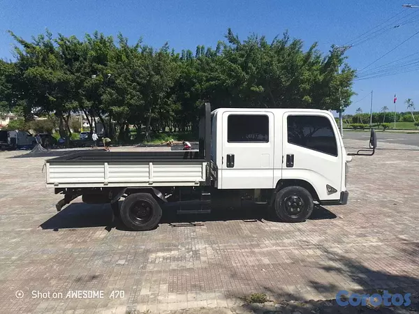 otros vehiculos - camión gmc 2023 2