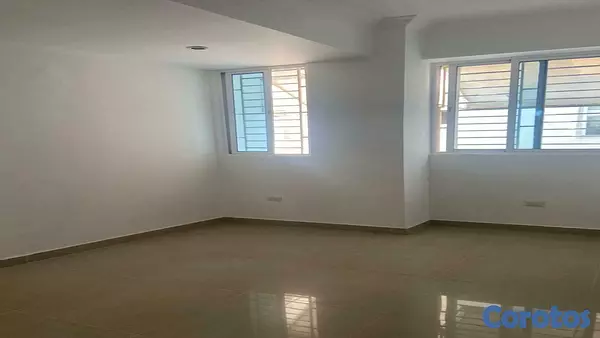 apartamentos - En Venta Apartamento en la Julia de 4 habitaciones y 4 Parqueos 5