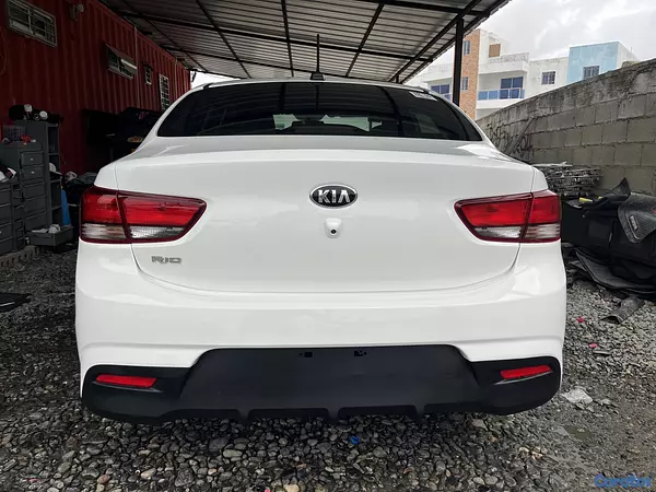 carros - Kia Rio 2020 6