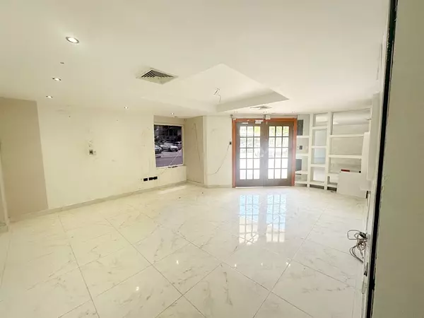 oficinas y locales comerciales - Local primer nivel Piantini 2