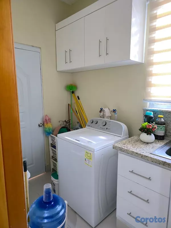 casas - HERMOSA CASA EN VENTA - SANTIAGO. 10
