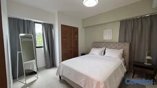 apartamentos - vendo independencia klm 7 tercer nivel tres habitaciones 2.5 baños parqueo balc 17
