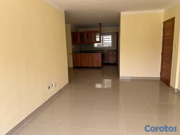 apartamentos - Alquiler Aparamento 2do Nivel, Res. Quintas de Parque. Jacobo Majluta. 2