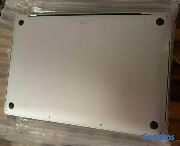 computadoras y laptops - Macbook Pro 16" / I9 / M4 Max / 32Gb RAM / 1000 GB SSD!!! Nueva !!! 3