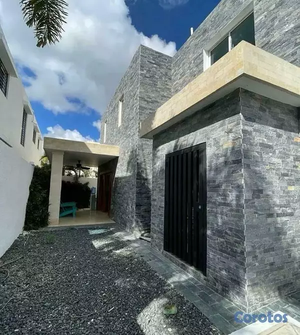 casas - Se vende casa recién remodelada en Villa María 12