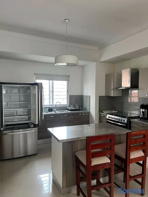 apartamentos - APARTAMENTO EN ALQUILER TOTALMENTE AMUEBLADO EN EL EXCLUSIVO SECTOR EVARISTO M. 2