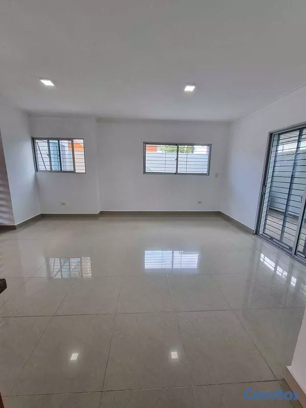 casas - Casa Centrica En Venta En La Vega 10