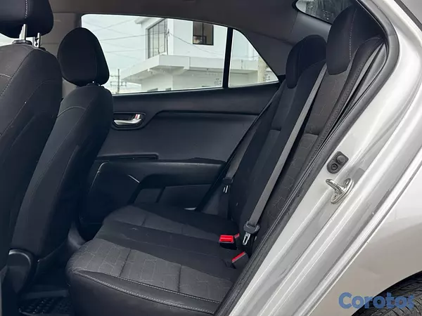 carros - Kia Rio 2020 
 9