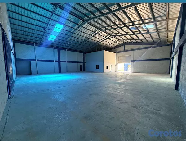 oficinas y locales comerciales - Alquilo Nave Industrial en Las Americas Santo Domi 1
