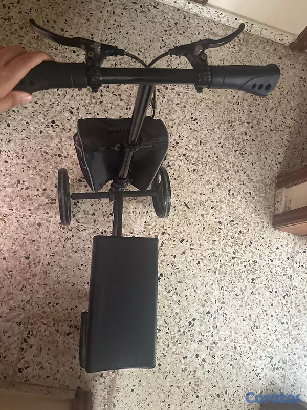 Salud y Equipamiento Médico - Cuatriciclo de rodilla / scooter de rodilla 3