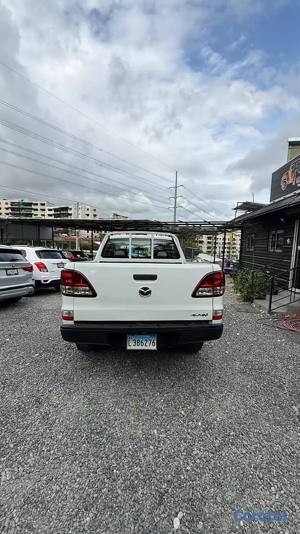 jeepetas y camionetas - Mazda BT-50 2018 5