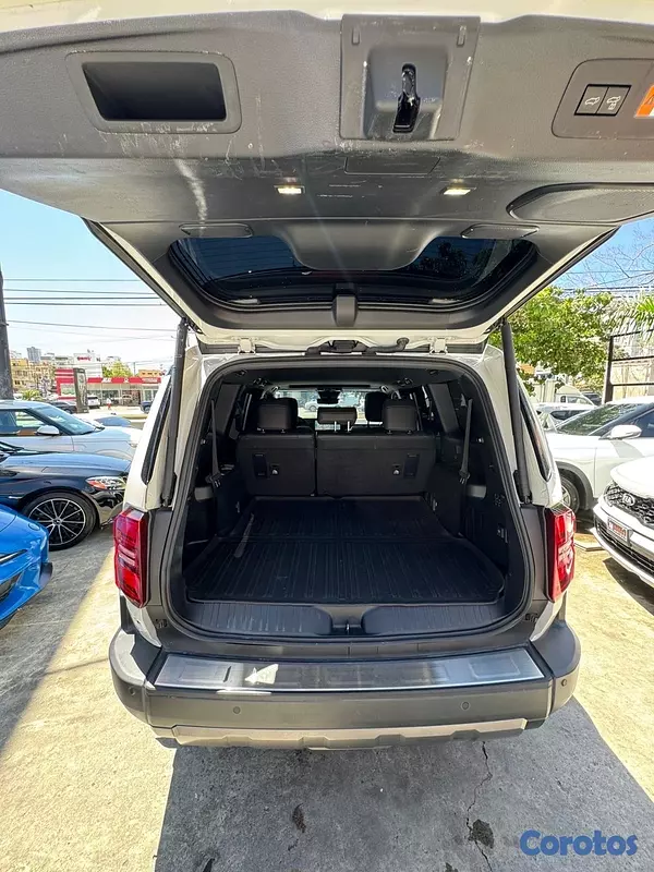 jeepetas y camionetas - Toyota Land Cruiser Prado Adventure 1A 2025 10