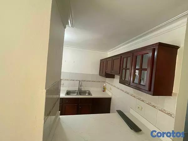 apartamentos - Apartamento en Zona Universitaria 4to Nivel sin as 9