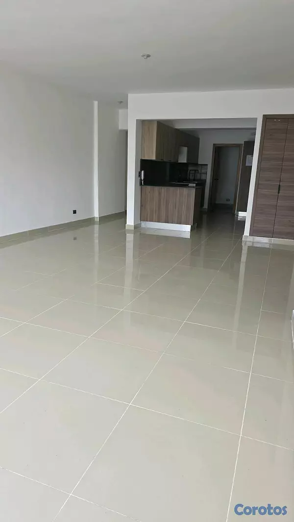 apartamentos - BELLA VISTA, LUJOSA TORRE A ESTRENAR 180 MTS, COMODIDAD SEGURIDAD , AREA SOCIAL 9