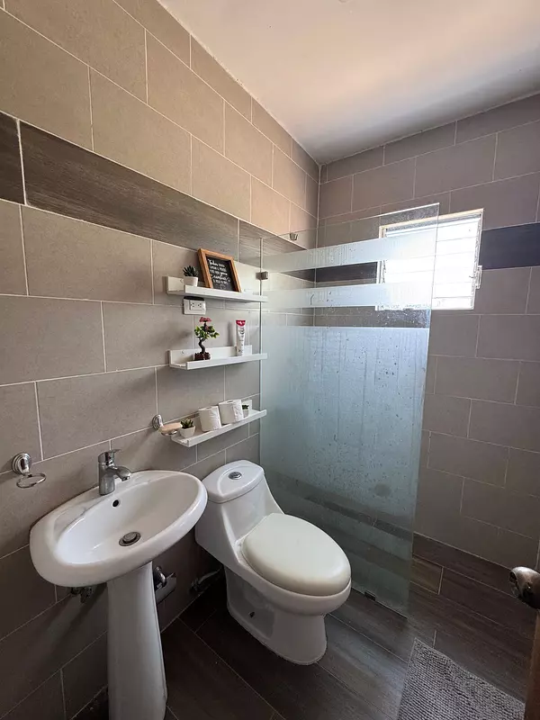 apartamentos - Vendo Apartamento Villa Aura📍5to piso de 250mts   9