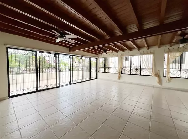 casas - Propiedad en arroyo hondo  7