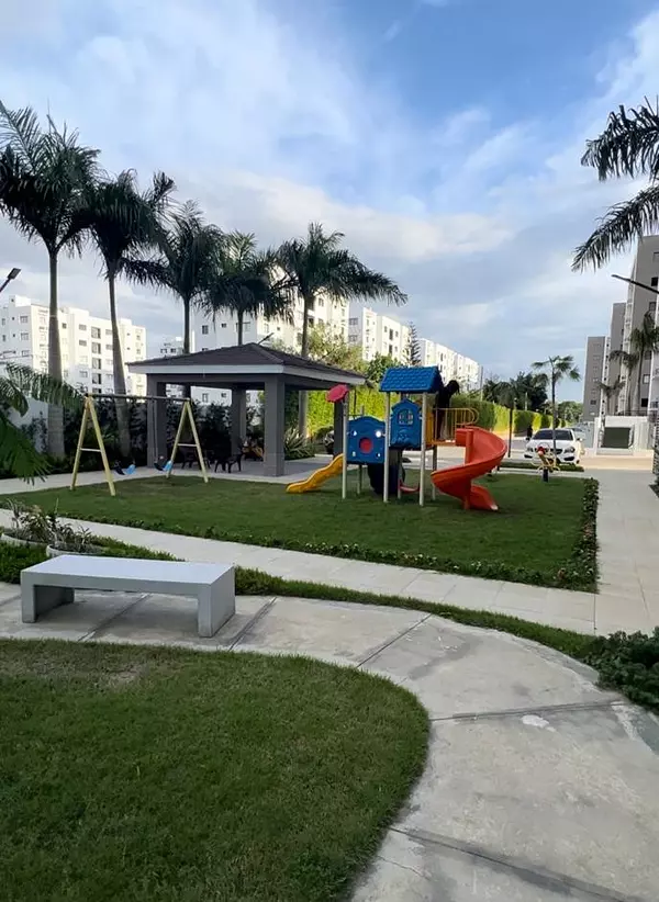 apartamentos - Apartamento 1er Nivel con Patio proximo al HOMS  4