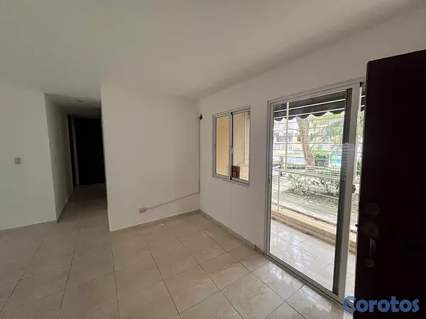 apartamentos - Apartamento Alquiler Sto Dgo Norte. Primer Nivel 3 Hab 2 Baños 1 Parqueo 4
