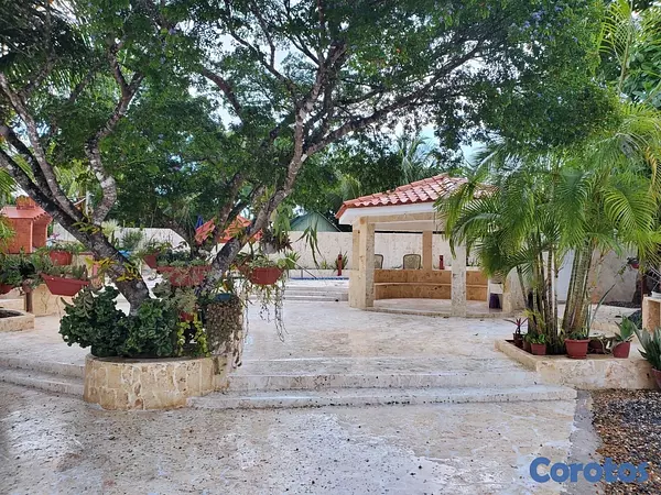 casas vacacionales y villas - venta de Villa en Cumayasa entre Juan dolió y la Romana a 500m2 de la playa  8