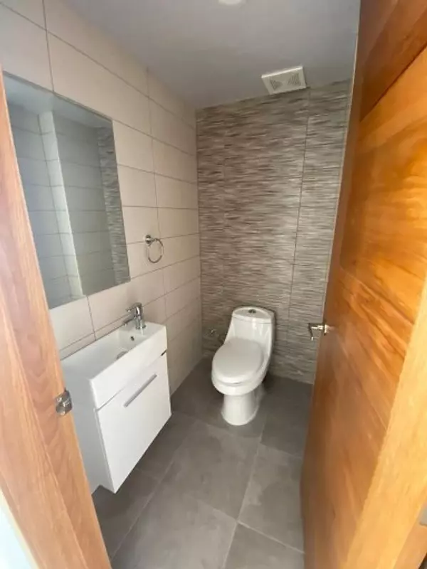 apartamentos - Alquilo en Renacimiento, moderno apartamento detrás de la Comandancia  6