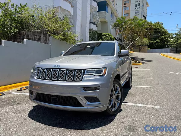 jeepetas y camionetas - JEEP GRAND CHEROKEE SUMMIT 2020 1