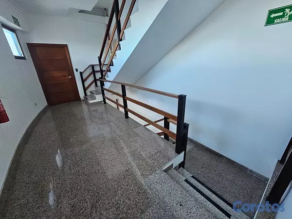 apartamentos - alquiló los cacicazgos torre de lujo piso 11 tres habitaciones con su baño tres  4