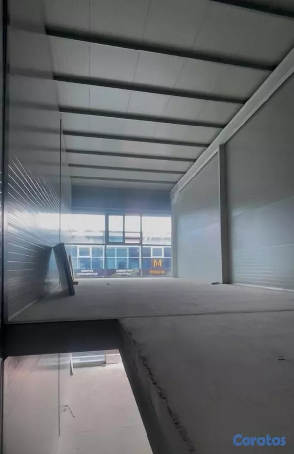 solares y terrenos - Nave Mall For Rent 3