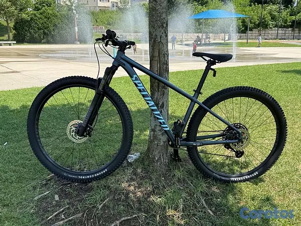 bicicletas y accesorios - bicicleta ROCKHOPPER expert. Specialized como  nueva  5